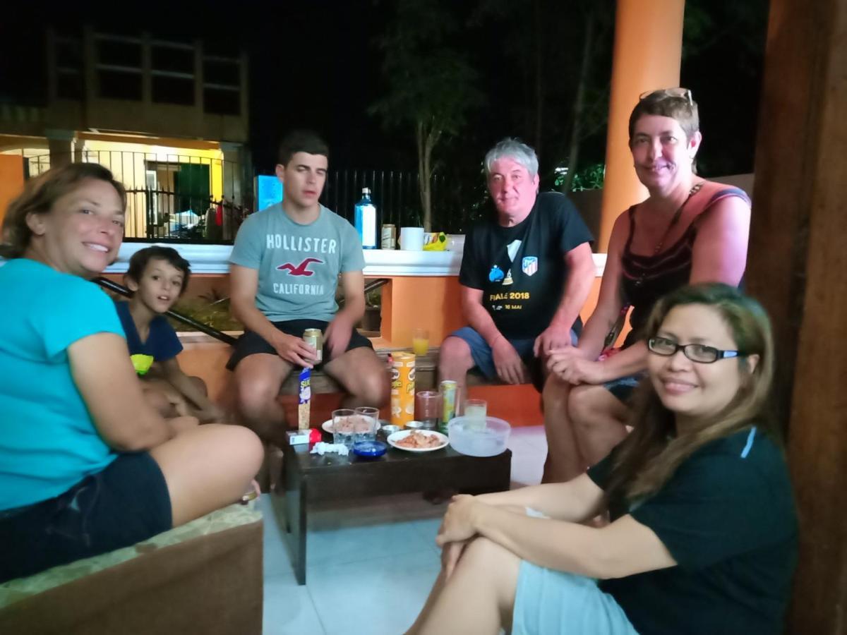 Touristlink Homestay Donsol Luaran gambar