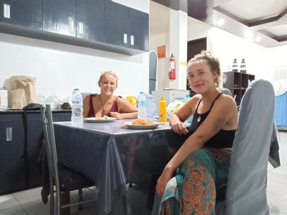 Touristlink Homestay Donsol Luaran gambar